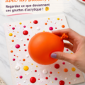 Oeuvre d'art abstrait colorée créée avec des ballons