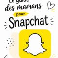 Mamans utilisant Snapchat ensemble, sourire aux lèvres, illustrant la convivialité de l'application.