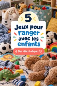 Un enfant souriant range des jouets en jouant au ménage avec sa maman